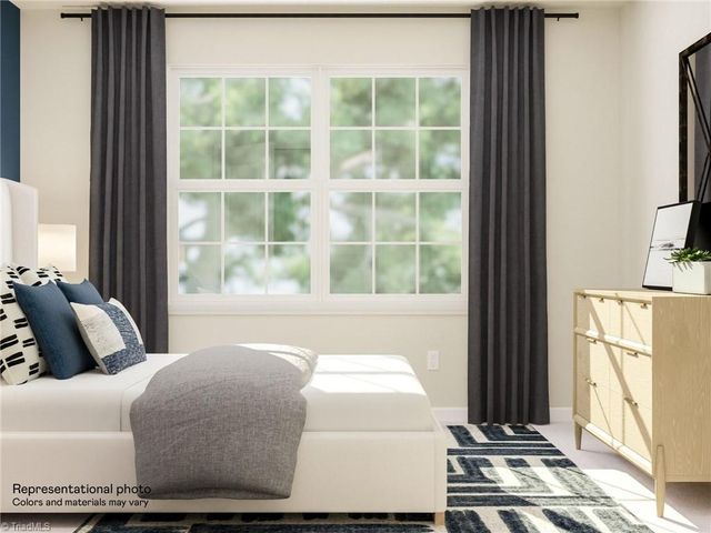 5525 Hydrangea Street, Winston-salem, NC 27104