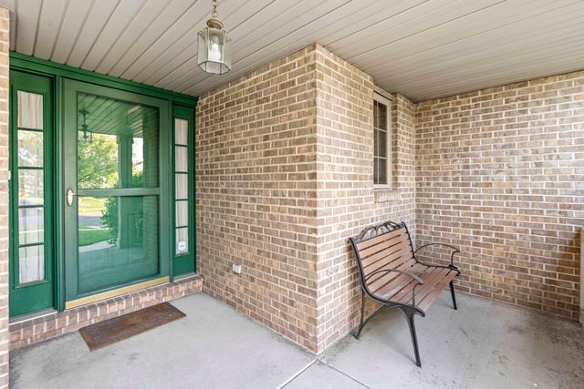 3150 Maryann Lane, Dyer, IN 46311