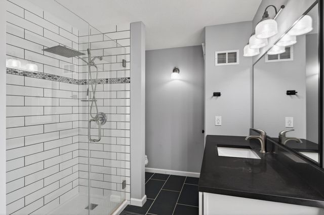 9085 Prairie Street, Elko New Market, MN 55020