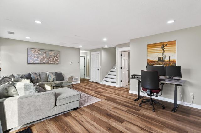 9085 Prairie Street, Elko New Market, MN 55020