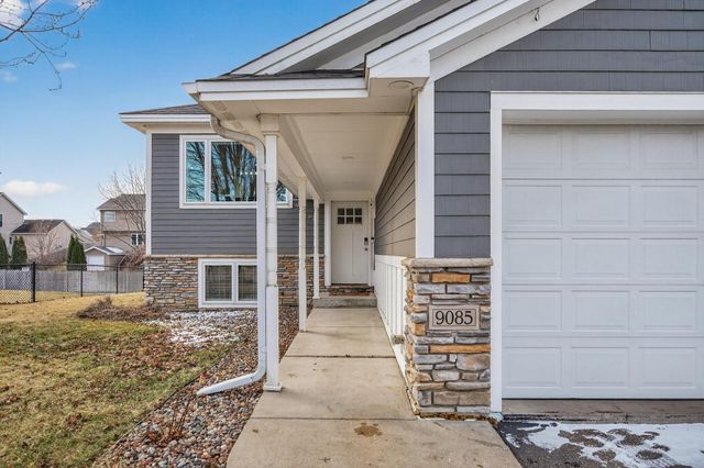 9085 Prairie Street, Elko New Market, MN 55020