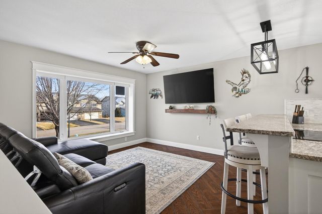 9085 Prairie Street, Elko New Market, MN 55020