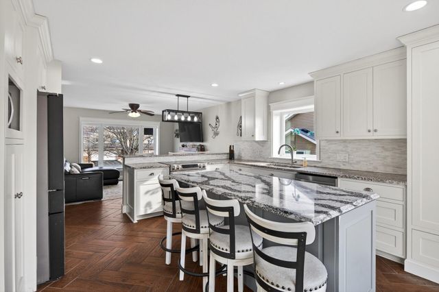 9085 Prairie Street, Elko New Market, MN 55020