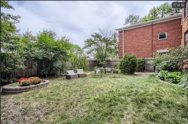 104 S Scoville Avenue 3A, Oak Park, IL 60302