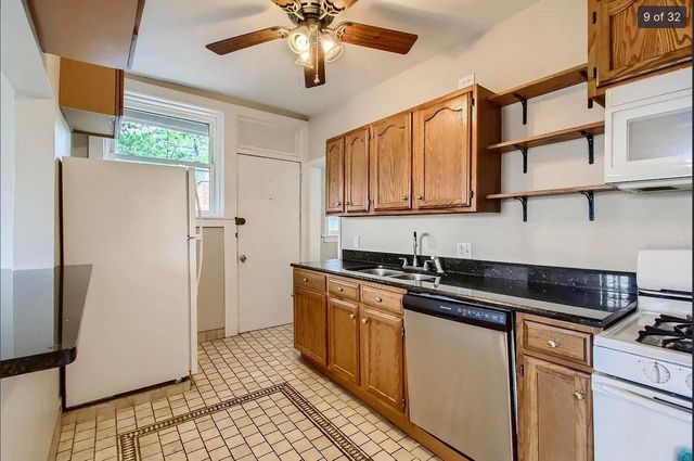 104 S Scoville Avenue 3A, Oak Park, IL 60302