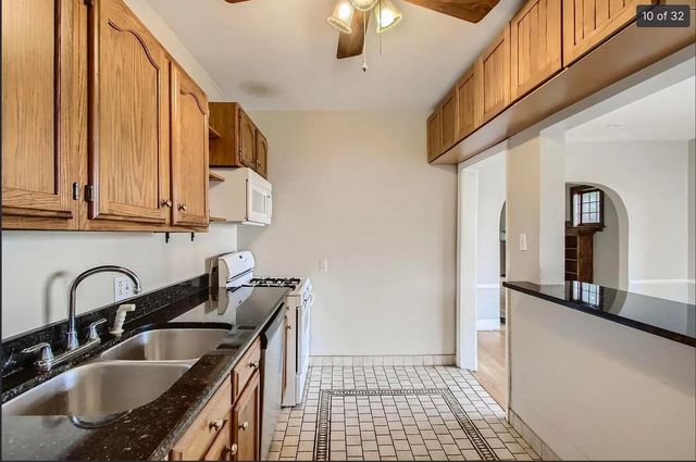 104 S Scoville Avenue 3A, Oak Park, IL 60302