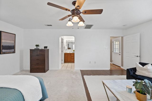 902 Mansell Ave, Austin, TX 78702