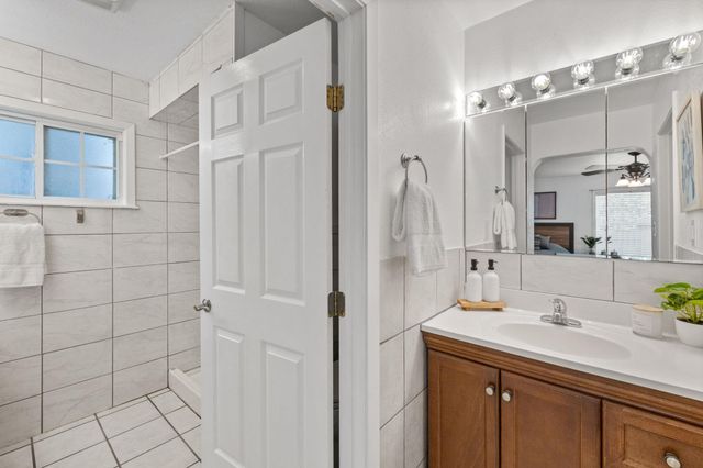 902 Mansell Ave, Austin, TX 78702