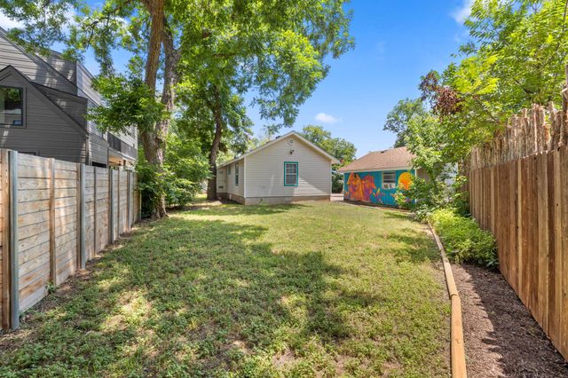 902 Mansell Ave, Austin, TX 78702