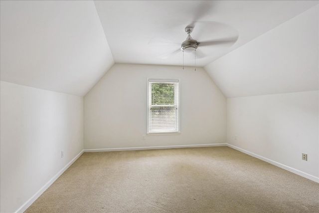 888 WAIF WOODS LN, Cordova, TN 38018