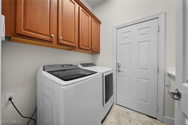 13043 Simsbury TER, Fort Myers, FL 33913