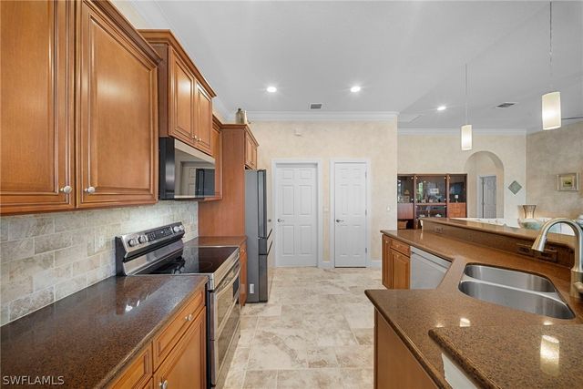 13043 Simsbury TER, Fort Myers, FL 33913