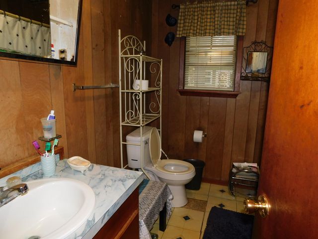 303 Katherine Dr., Columbia, MS 39429