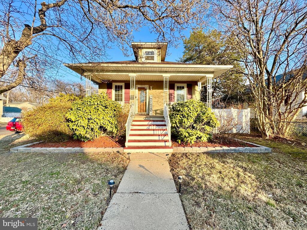 301 LINDERMAN AVENUE, Cherry Hill, NJ 08002