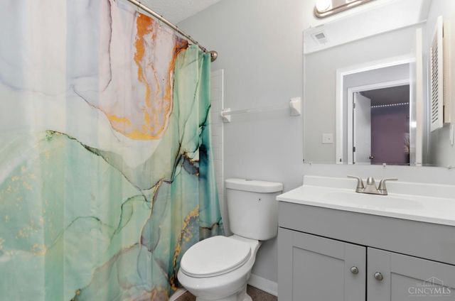 1594 Gelhot Drive, Fairfield, OH 45014