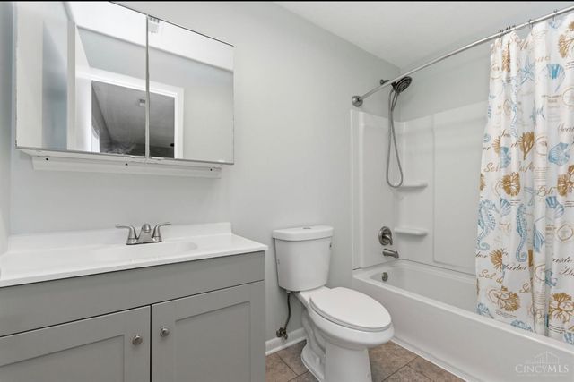 1594 Gelhot Drive, Fairfield, OH 45014