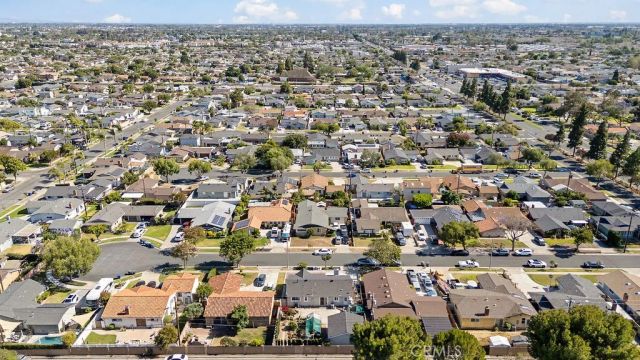 7083 Santa Rita, Buena Park, CA 90620