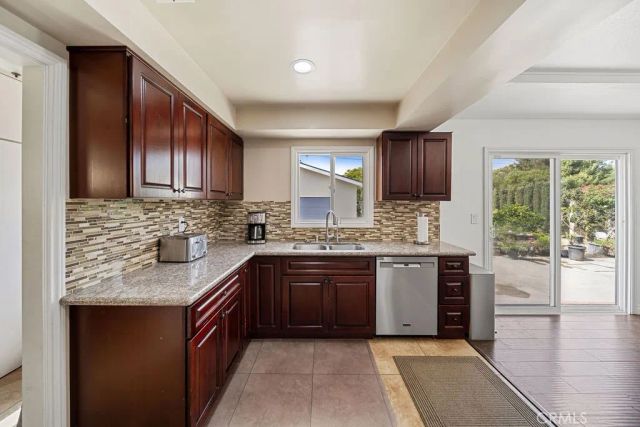 7083 Santa Rita, Buena Park, CA 90620