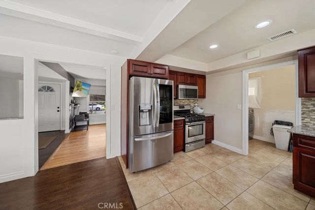 7083 Santa Rita, Buena Park, CA 90620