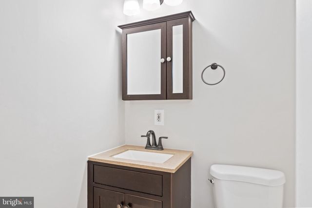 1606 OPUS AVE, Capitol Heights, MD 20743