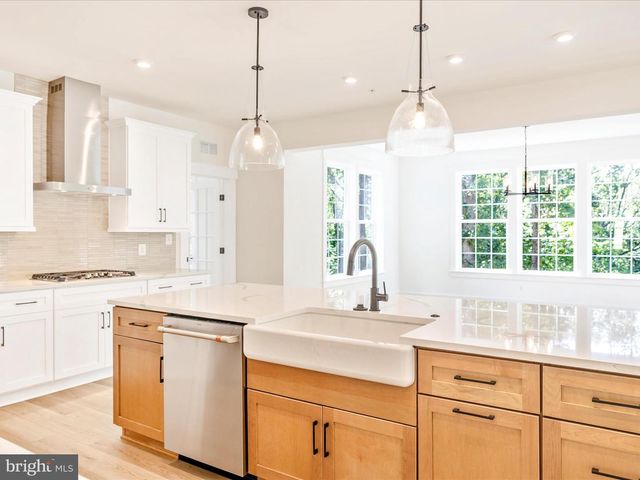 3105 SUMANTOWN RD, Middletown, MD 21769