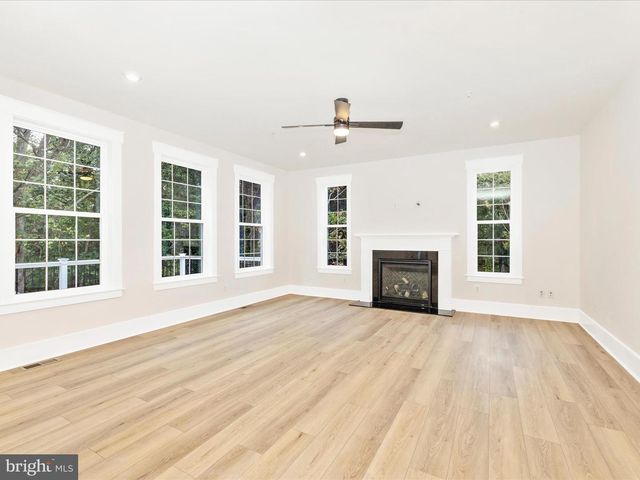 3105 SUMANTOWN RD, Middletown, MD 21769