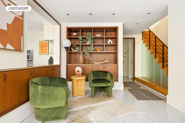 344 W 23RD Street GLE, New York City, NY 10011