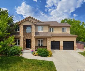8407 S Parfet Court, Littleton, CO 80127