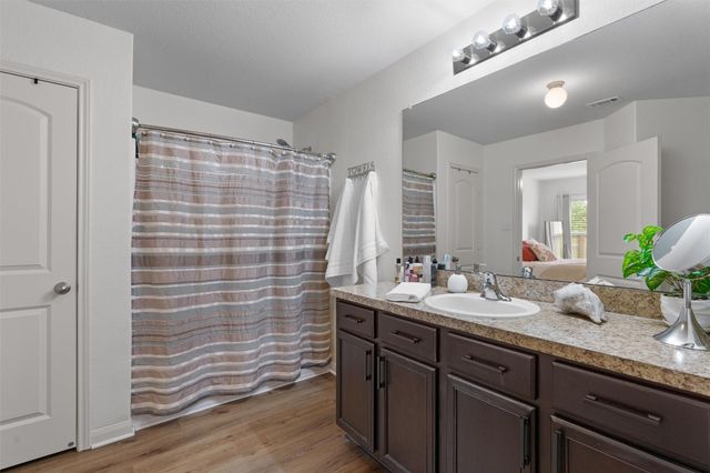 156 Proclamation Ave, Liberty Hill, TX 78642