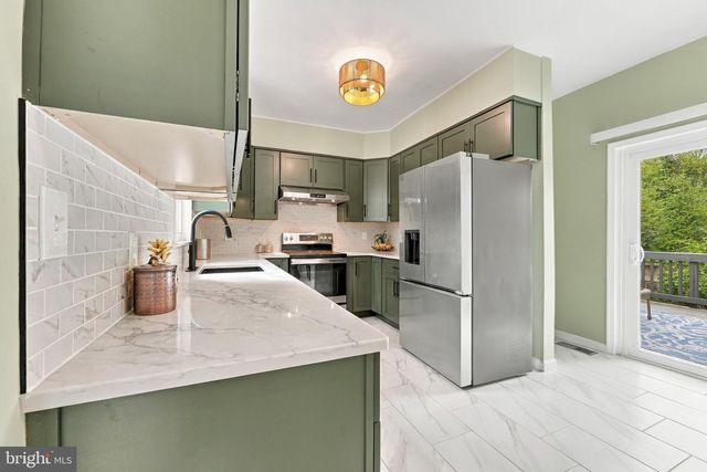 9318 WORTH AVE, Silver Spring, MD 20901