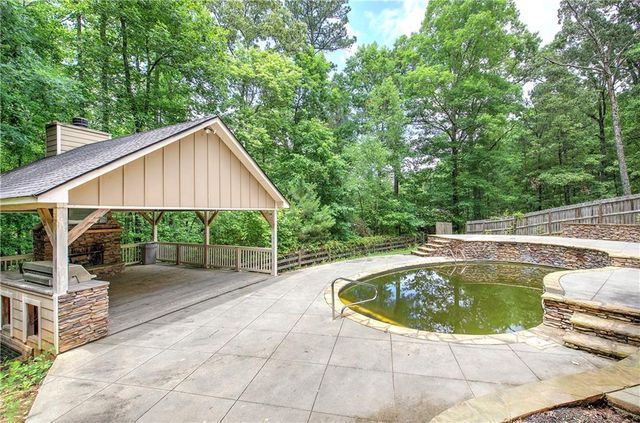 561 Holland Road, Dallas, GA 30157