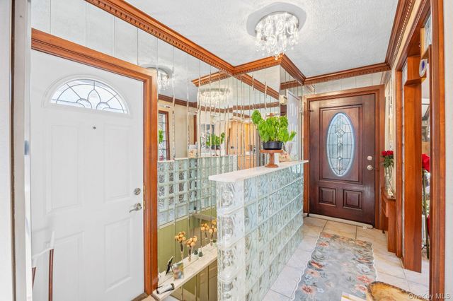 14118 14th Avenue, Whitestone, NY 11357