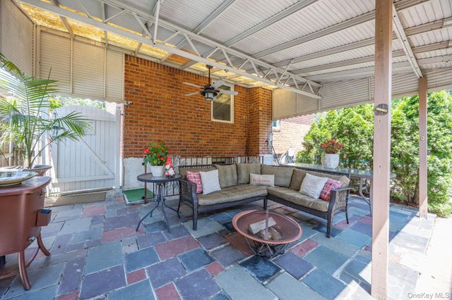 14118 14th Avenue, Whitestone, NY 11357