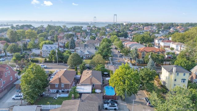 14118 14th Avenue, Whitestone, NY 11357
