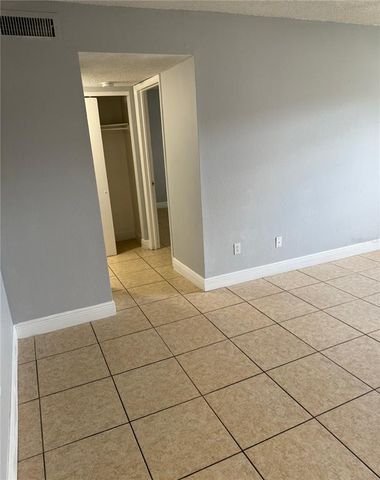 5325 CURRY FORD ROAD G202, Orlando, FL 32812