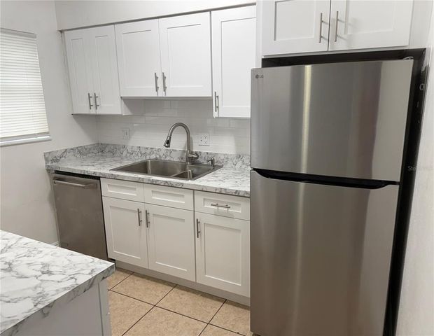 5325 CURRY FORD ROAD G202, Orlando, FL 32812