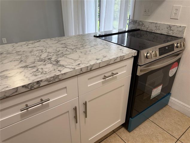 5325 CURRY FORD ROAD G202, Orlando, FL 32812