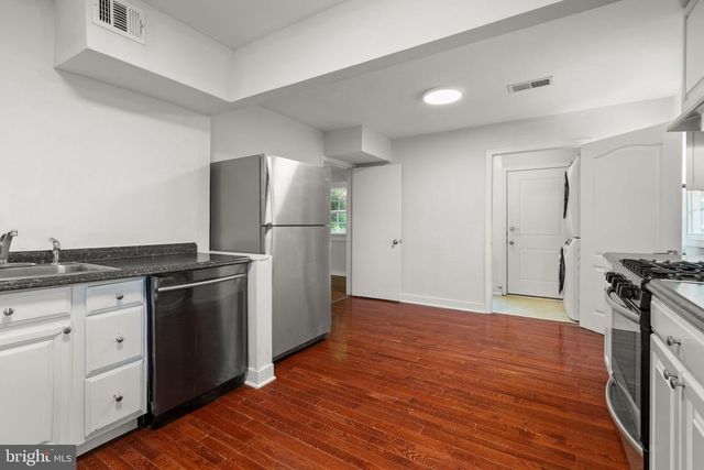 132 EVANS ST, Manassas Park, VA 20111