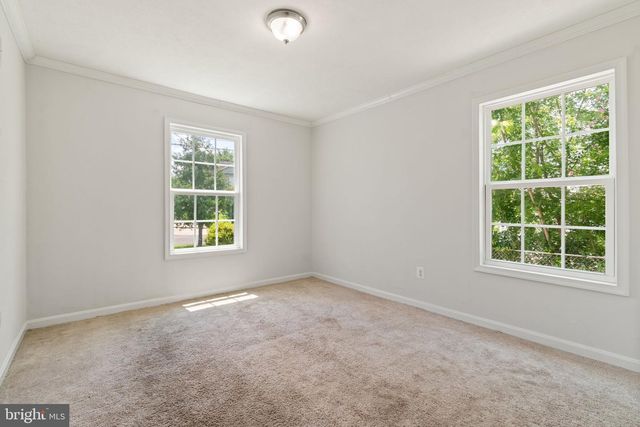 132 EVANS ST, Manassas Park, VA 20111