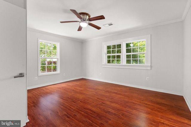 132 EVANS ST, Manassas Park, VA 20111