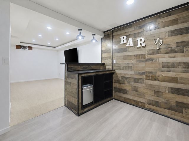 11 Weatherstone Dr 11, Worcester, MA 01604