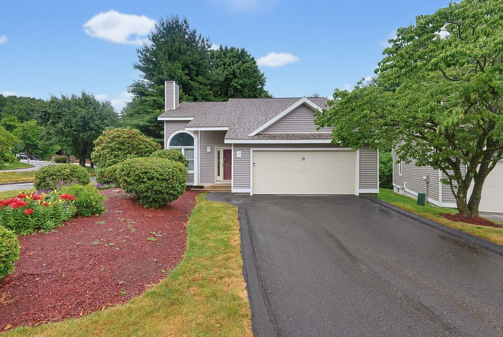 11 Weatherstone Dr 11, Worcester, MA 01604
