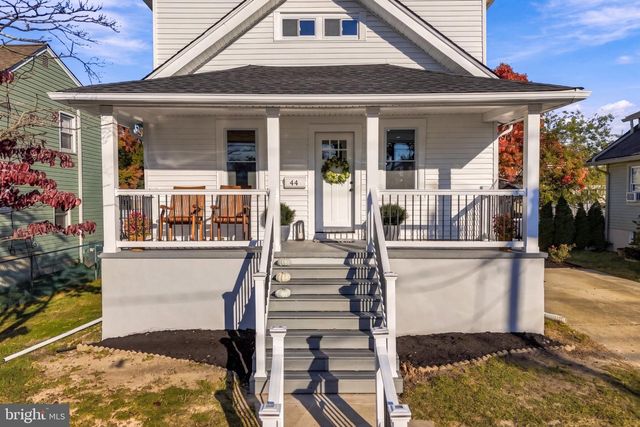 44 LINCOLN AVE, Mount Ephraim, NJ 08059