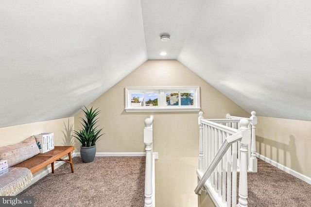 44 LINCOLN AVE, Mount Ephraim, NJ 08059