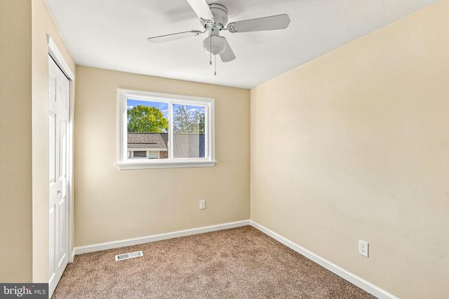 44 LINCOLN AVE, Mount Ephraim, NJ 08059