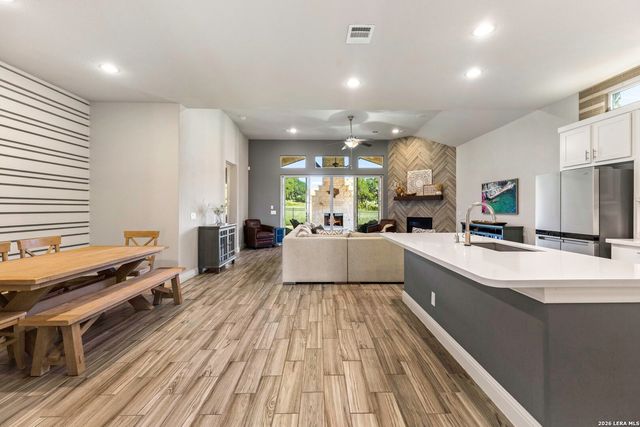 103 Palisades, Boerne, TX 78006