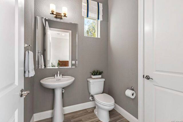 103 Palisades, Boerne, TX 78006