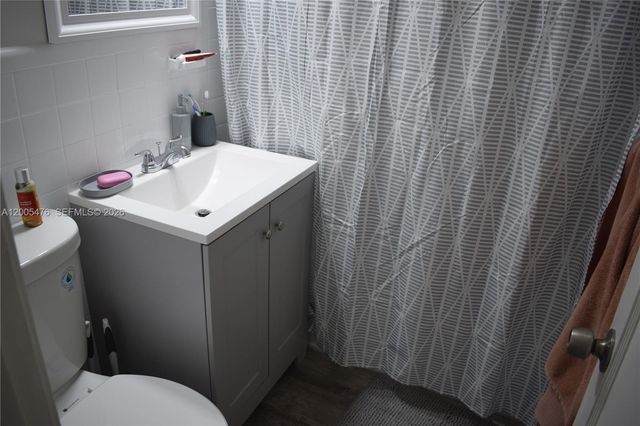 841 Hialeah Drive, Hialeah, FL 33010