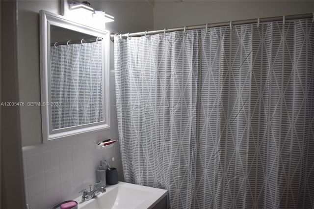 841 Hialeah Drive, Hialeah, FL 33010