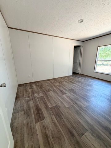 185 Fennel Lane, Round O, SC 29474